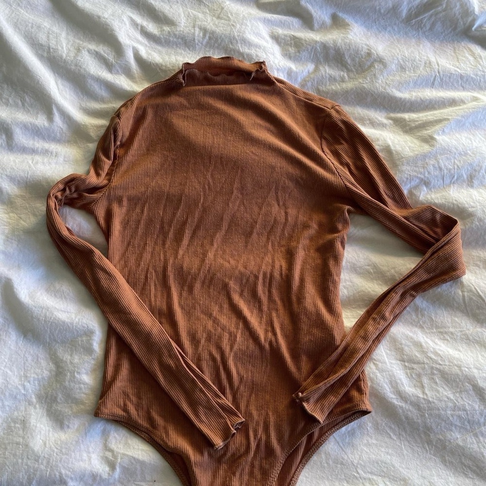 Rust Long Sleeve Ribbed Bodysuit